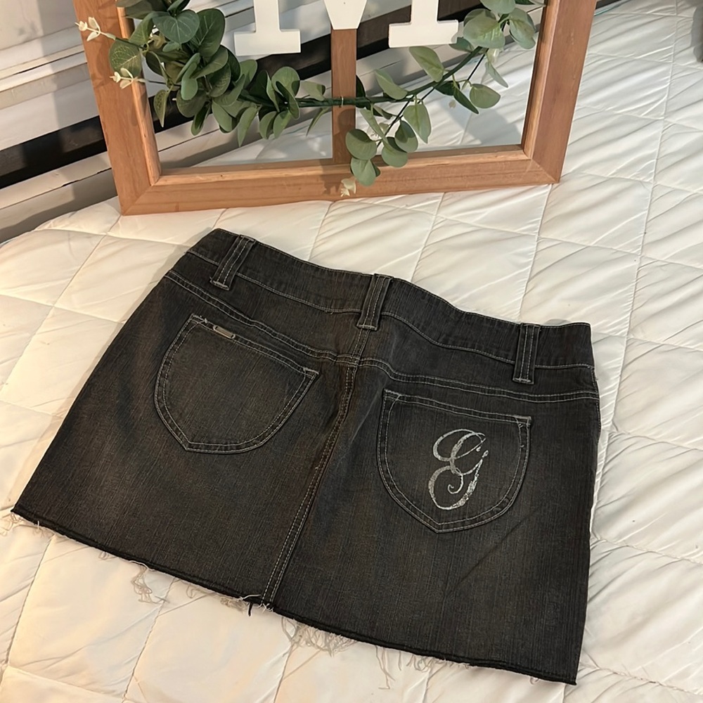 Guess skirt